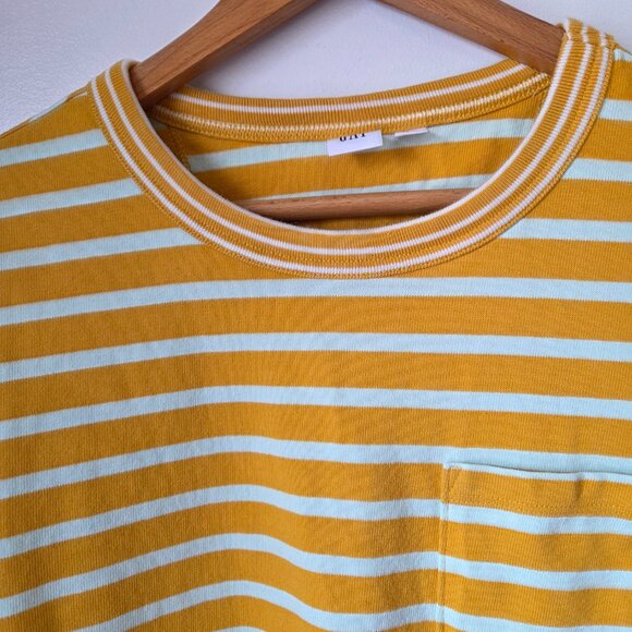 EUC GAP STRIPED YELLOW WHITE CREW NECK LONGSLEEVES COTTON TOP SIZE MEDIUM - Picture 7 of 14